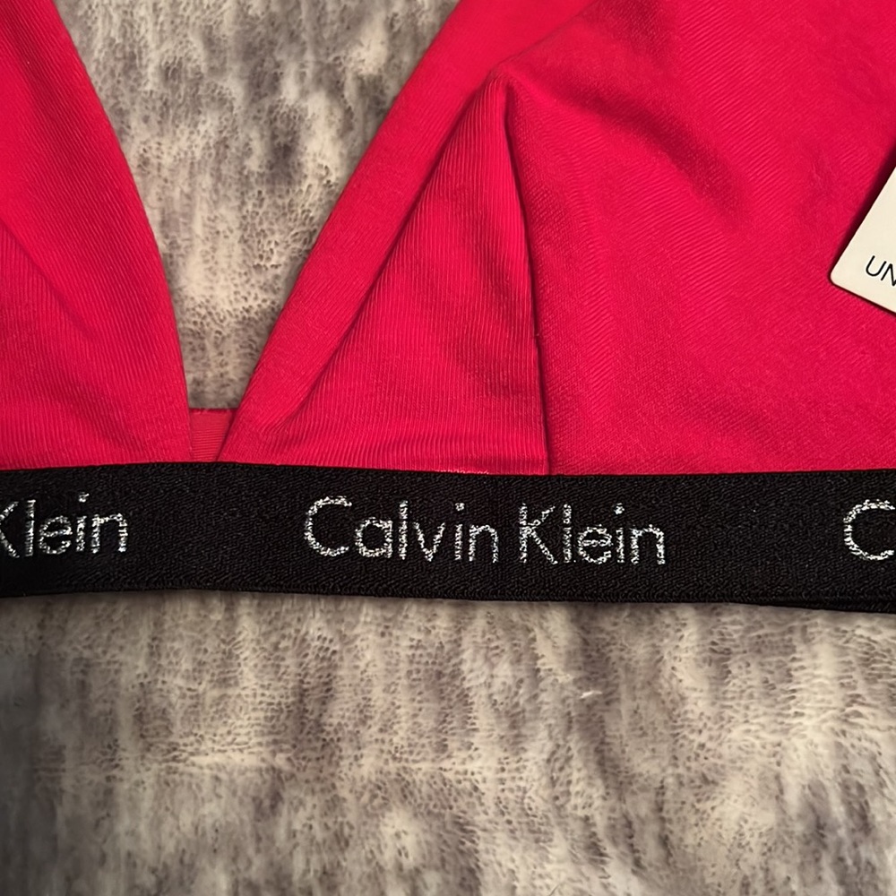 Calvin Klein Unlined Triangle Bra - Picture 3 of 6
